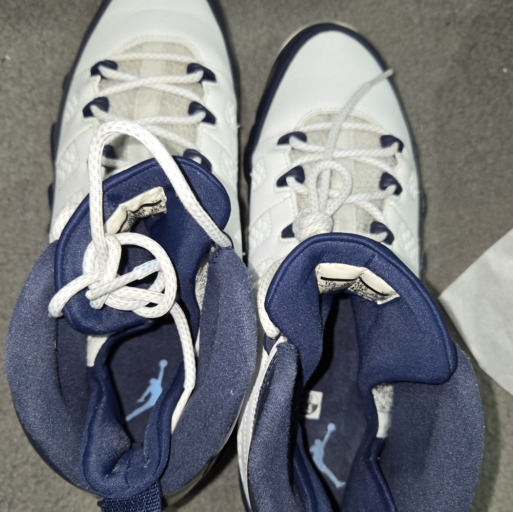 Air Jordan 9 Retro "UNC" - Picture 6 of 14